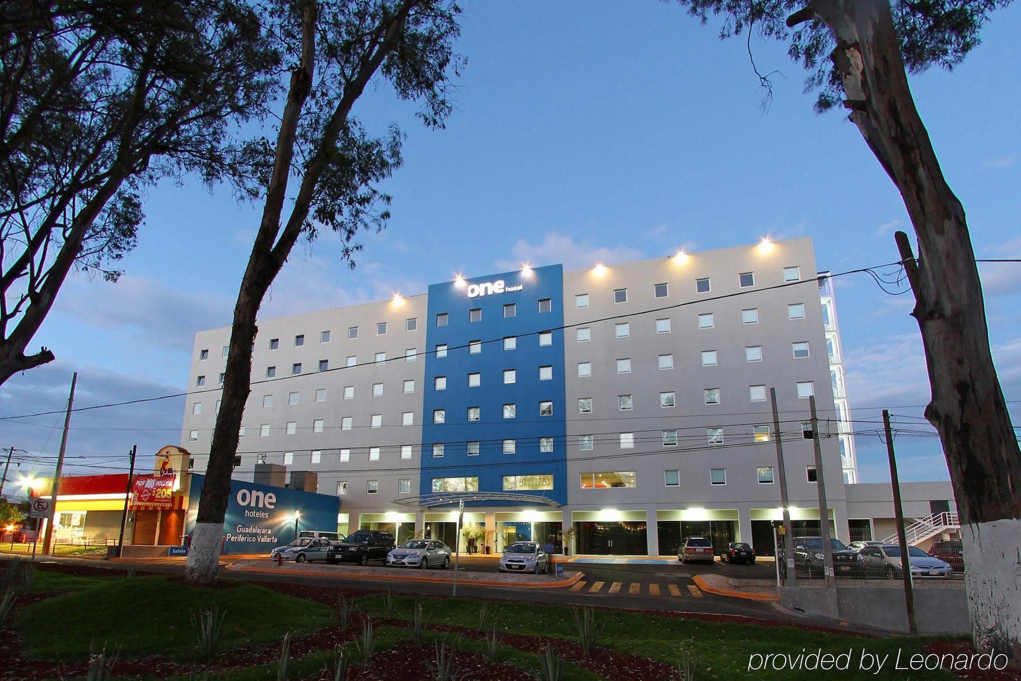 One Guadalajara Periferico Poniente Hotel Zapopan Exterior photo
