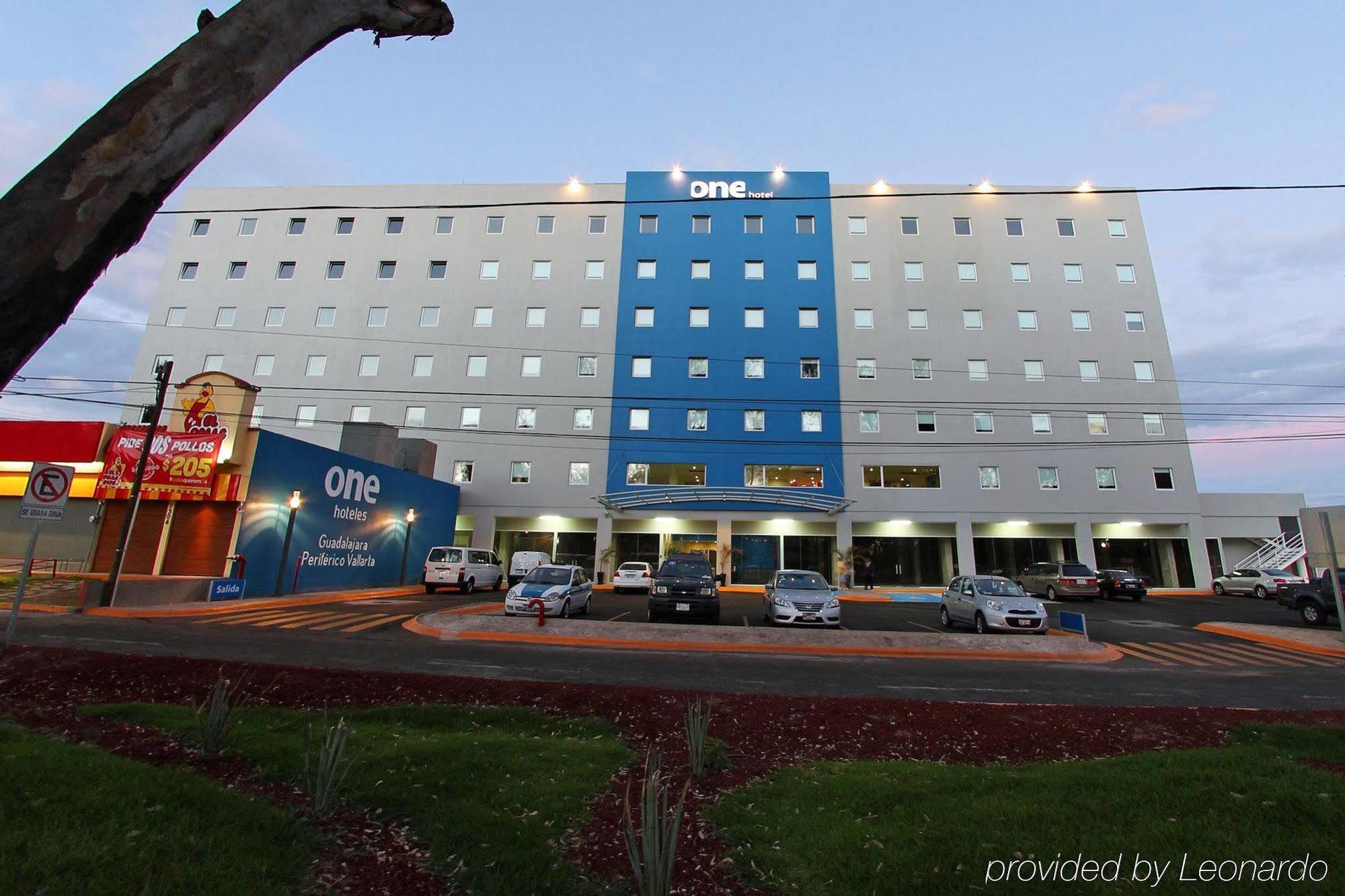 One Guadalajara Periferico Poniente Hotel Zapopan Exterior photo